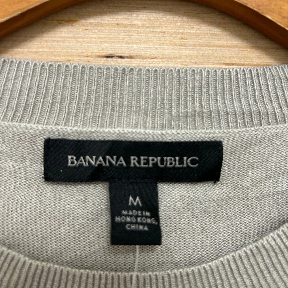 Banana Republic Mens Medium Taupe Beige Crewneck Sweater 750434-01-1 NWT